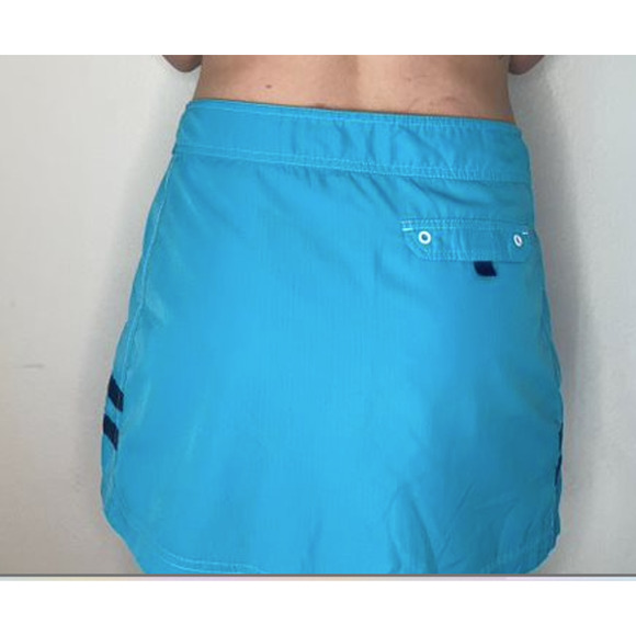 Vintage blue and white Reebok Skort w embroidered logo - Picture 2 of 4